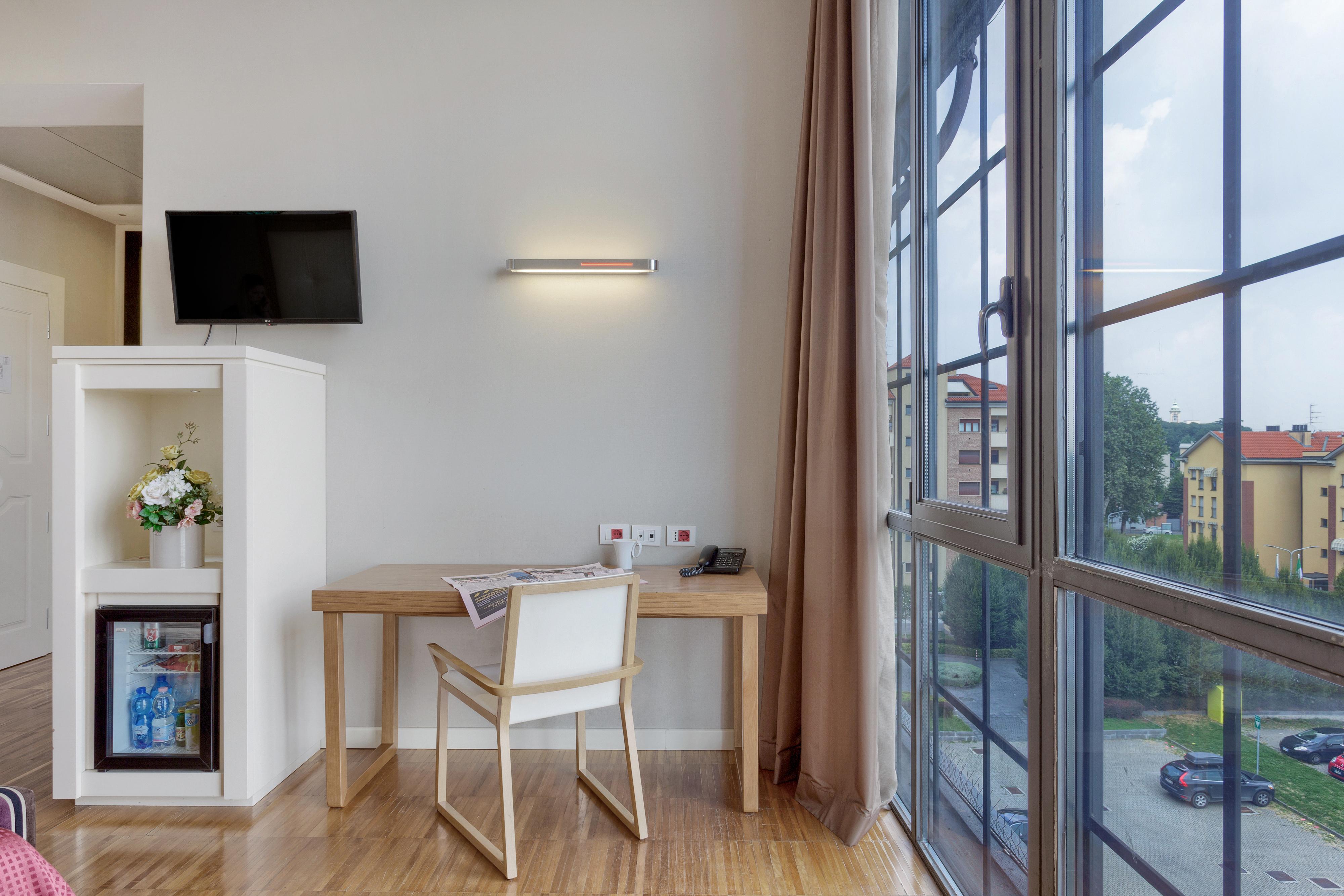 Italiana Hotels Milan Rho Fair Esterno foto