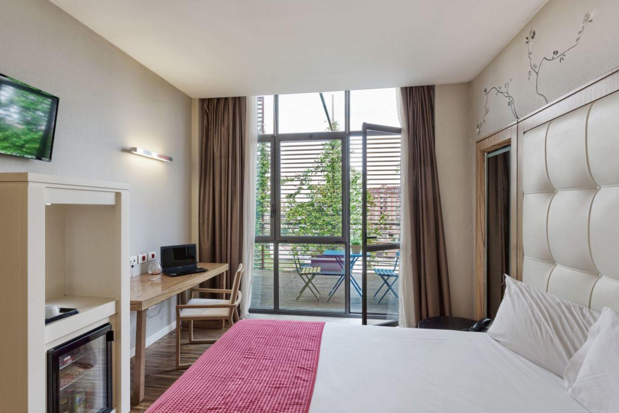Italiana Hotels Milan Rho Fair Esterno foto