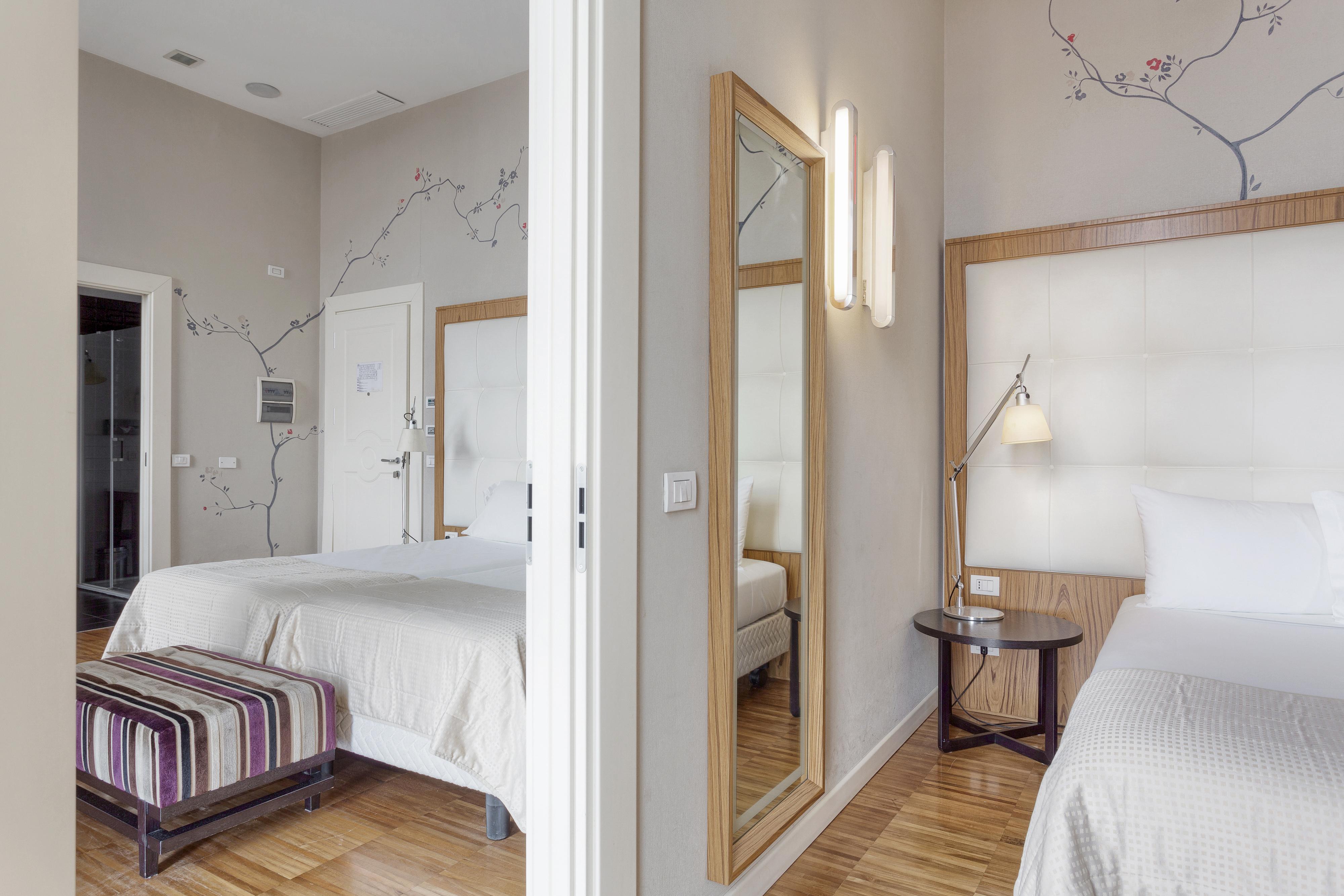 Italiana Hotels Milan Rho Fair Esterno foto