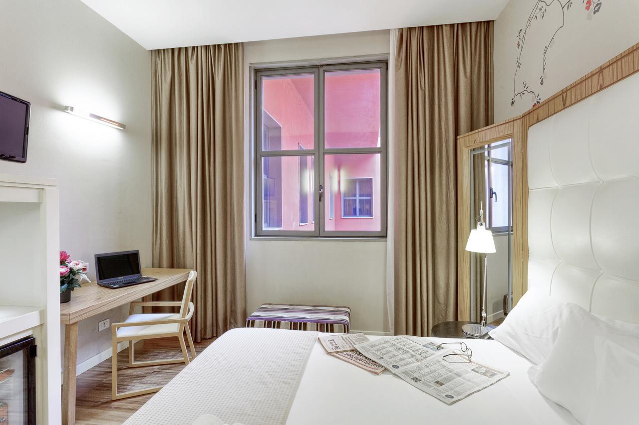 Italiana Hotels Milan Rho Fair Esterno foto