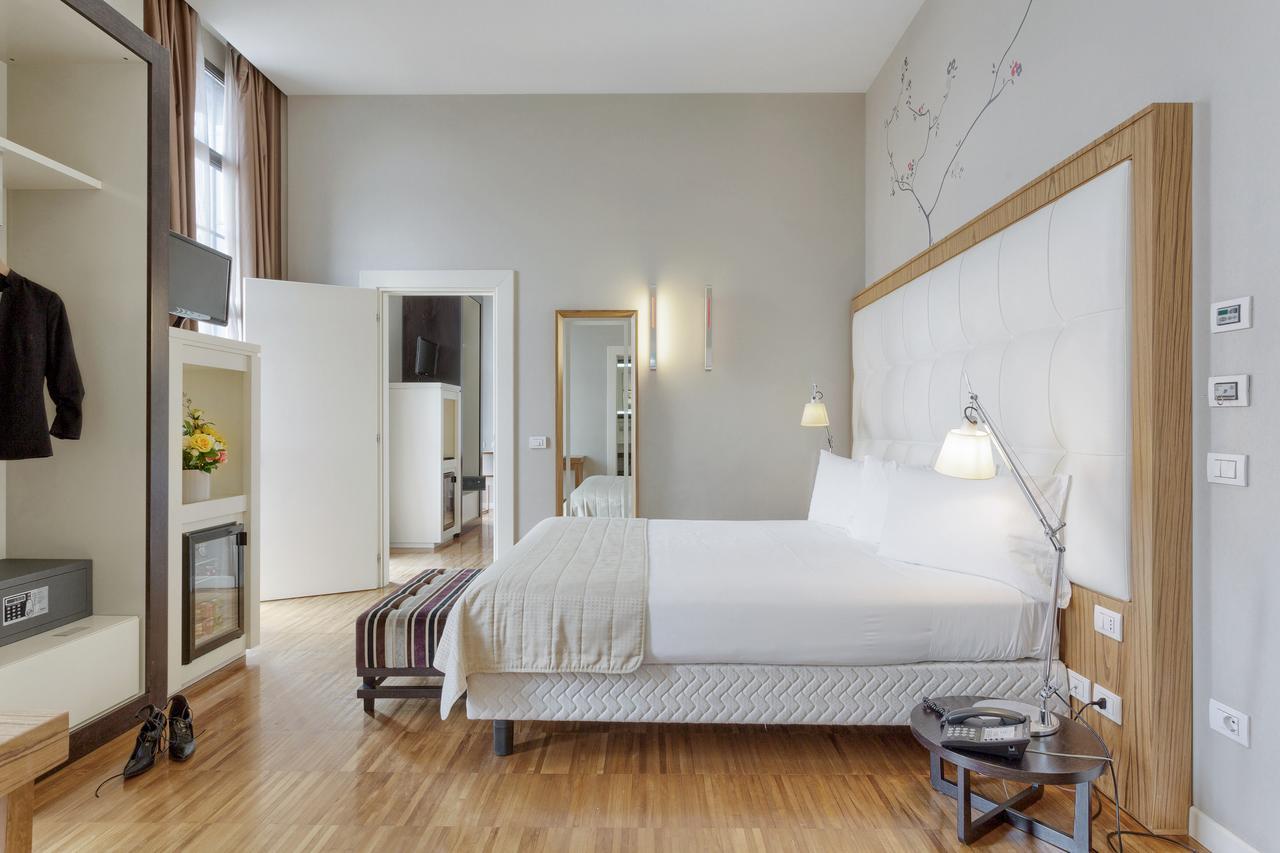Italiana Hotels Milan Rho Fair Esterno foto